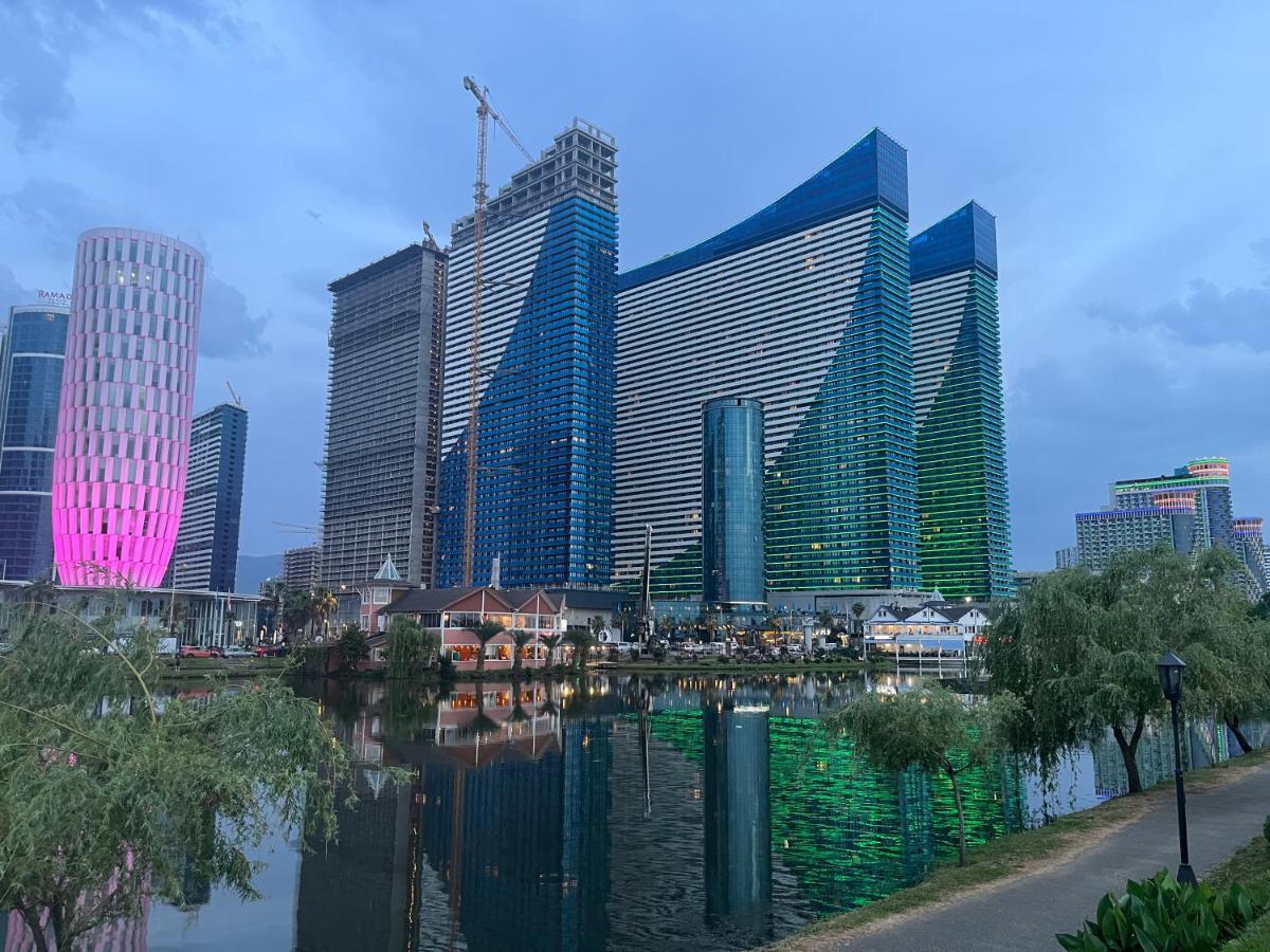 1-Bedroom Studio Apartment In Orbi City - Side Seaview Батумі Екстер'єр фото