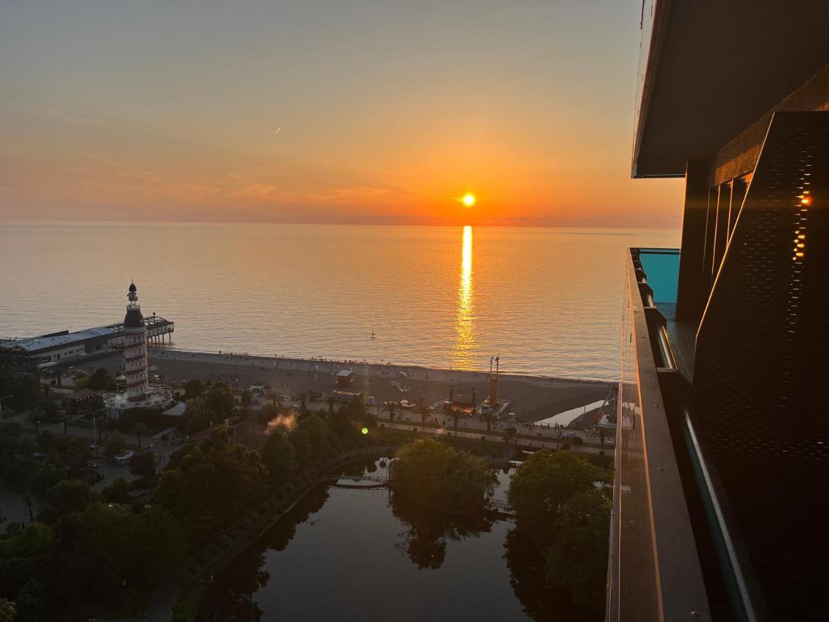 1-Bedroom Studio Apartment In Orbi City - Side Seaview Батумі Екстер'єр фото